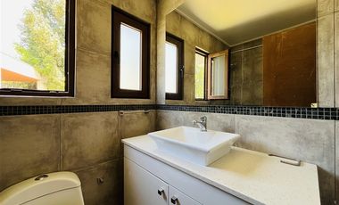 Casa en Arriendo en Colegio Lyncon