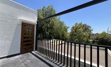 Casa en Arriendo en Colegio Lyncon