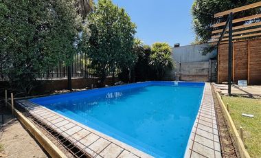 Casa en Arriendo en Colegio Lyncon