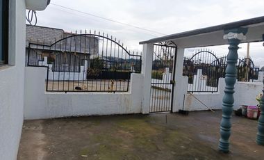 CASA EN RENTA EN BENÍTEZ. PELILEO