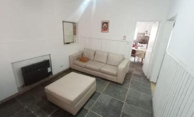 Casa en venta - 2 Dormitorios 1 Baño - Mar del Plata