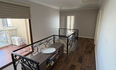 Casa de 5 dormitorios en Venta