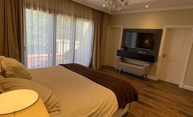 Casa de 5 dormitorios en Venta