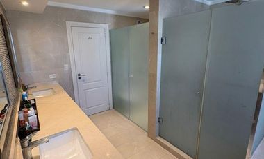 Casa de 5 dormitorios en Venta