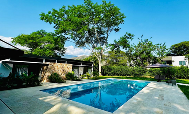 Casa campestre piscina privada  condominio Sopetran