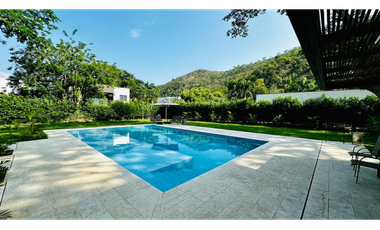 Casa campestre piscina privada  condominio Sopetran
