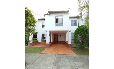 Casa en Arriendo en Envigado  Milan