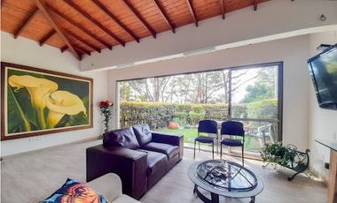 Casa en Arriendo en Envigado Loma del Escobero