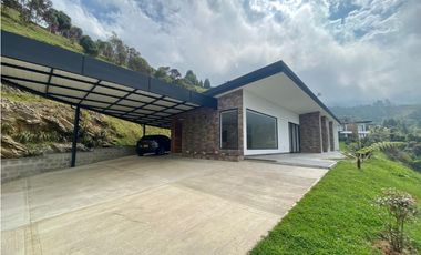 Casa en Arriendo Envigado  El Salado