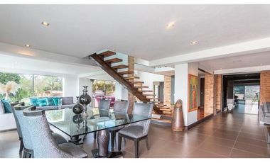 Casa  en Arriendo Envigado  Las Palmas