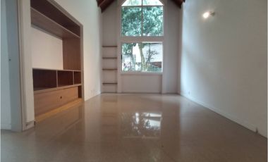 Casa Dúplex en Arriendo Medellín  Poblado 