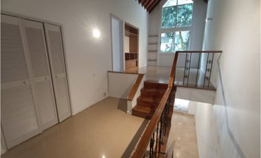 Casa Dúplex en Arriendo Medellín  Poblado 