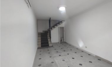 Casa Comercial en Arriendo Medellin Velodromo