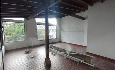Casa Comercial en Arriendo Medellin Velodromo