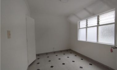 Casa Comercial en Arriendo Medellin Velodromo