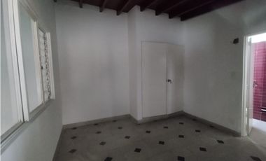 Casa Comercial en Arriendo Medellin Velodromo