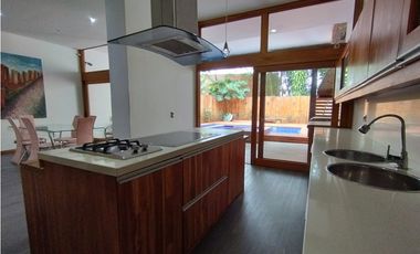 Casa en Arriendo Medellín  Poblado