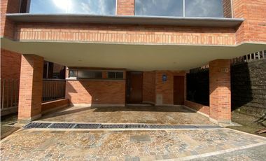 Casa en Arriendo en Sabaneta  Aves Maria