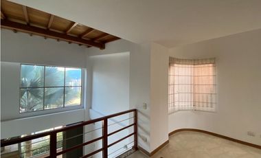 Casa en Arriendo en Sabaneta  Aves Maria