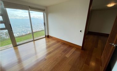 Casa en arriendo en Medellín  Palmas
