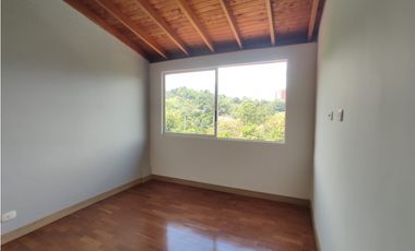 CASA  EN ENVIGADO