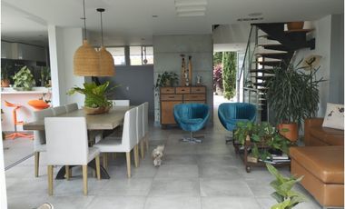 CASA PARA ARRIENDO ENVIGADO SAN LUCAS