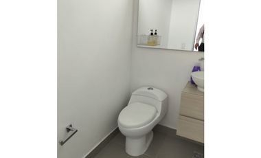 CASA PARA ARRIENDO ENVIGADO SAN LUCAS