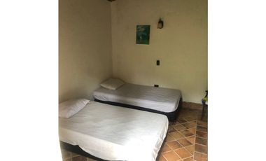 Casa finca en Guarne con acceso por la autopista a 3 minutos