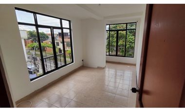 CASA DE 4 NIVELES EN CUBA PEREIRA