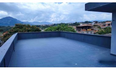 CASA DE 4 NIVELES EN CUBA PEREIRA