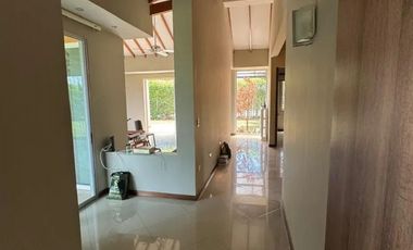 🌿 Renta Casa Campestre en Condominio, Combia