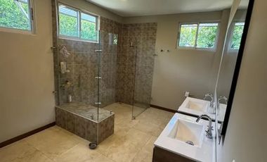 🌿 Renta Casa Campestre en Condominio, Combia