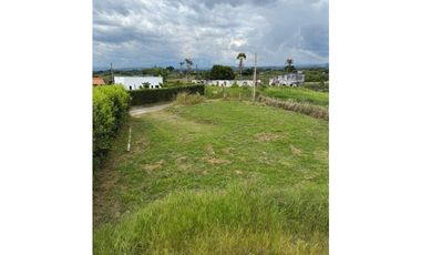 CASA CAMPESTRE PARA TERMINAR A TU GUSTO – A 3 MINUTOS DE ALCAL ✨