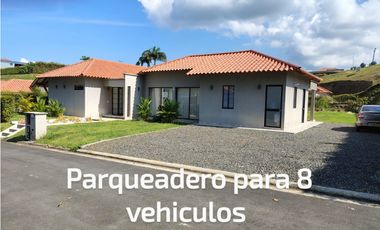 Espectacular Casa Campestre en Combia, Pereira