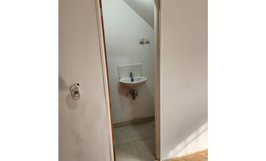 ARRIENDO LOCAL EN SANTA LUCIA