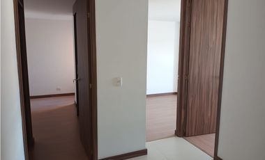 Apartamento en venta en La Ceja, Antioquia.
