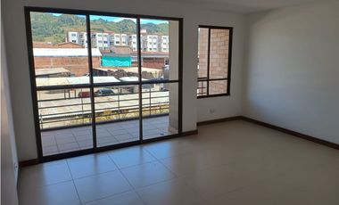 Apartamento en venta en La Ceja, Antioquia.