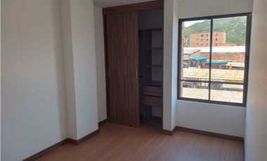 Apartamento en venta en La Ceja, Antioquia.
