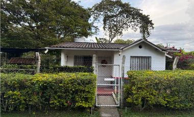 VENTA CASA-LOTE SECTOR LA CABAÑA, VDA EL RIN VIA AEROPUERTO