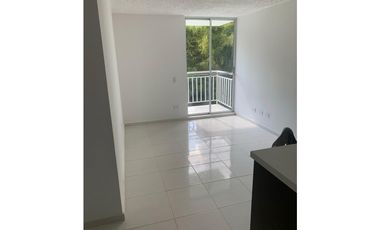 VENDO APARTAMENTO CON PARQUEADERO EN DOSQUEBRADAS RISARALDA