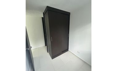 VENDO APARTAMENTO CON PARQUEADERO EN DOSQUEBRADAS RISARALDA