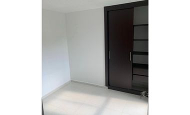 VENDO APARTAMENTO CON PARQUEADERO EN DOSQUEBRADAS RISARALDA