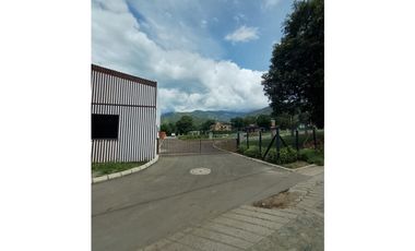 VENDO LOTE EN CONDOMINIO RESIDENCIAL EN SOPETRAN ANT