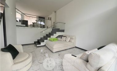 Casa Amoblada en conjunto en  venta, La Florida, Villamaría