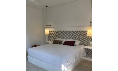 SE ARRIENDA X NOCHE CASA EN VILLETA  375M2