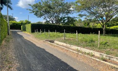 Se Vende Lote en Parcelación Cerritos-La Virginia