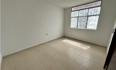 SE ARRIENDA HERMOSA CASA EN CABECERA/BUCARAMANGA