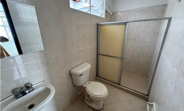 SE ARRIENDA HERMOSA CASA EN CABECERA/BUCARAMANGA