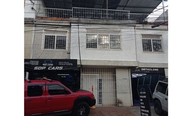 SE ARRIENDA HERMOSA CASA COMERCIAL EN SAN FRANCISCO