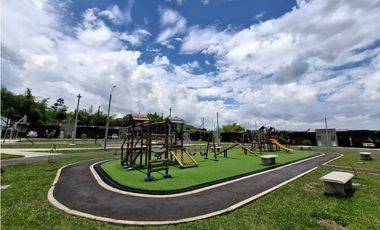 ✨  HERMOSA CASA EN CONJUNTO GALICIA VERDE – CERRITOS, PEREIRA ✨